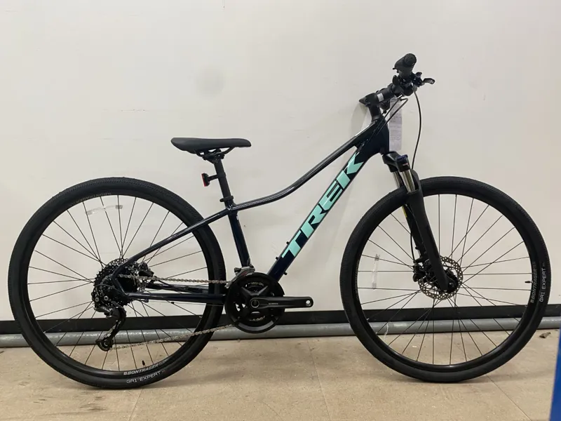 Ex-Display Trek Dual Sport 3 Womens Hybrid Bike Small 2021 in Navy